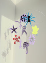 Load and play video in Gallery viewer, Fleurs Sauvages (Lavender)
